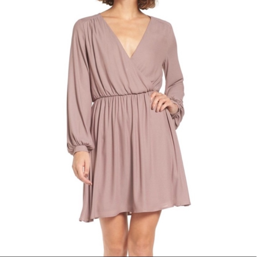 Lush Dress XS  V Neck Dusty Rose